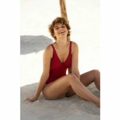 Maillot De Bain Une Pièce Sans Armatures Dos Nu Rouge